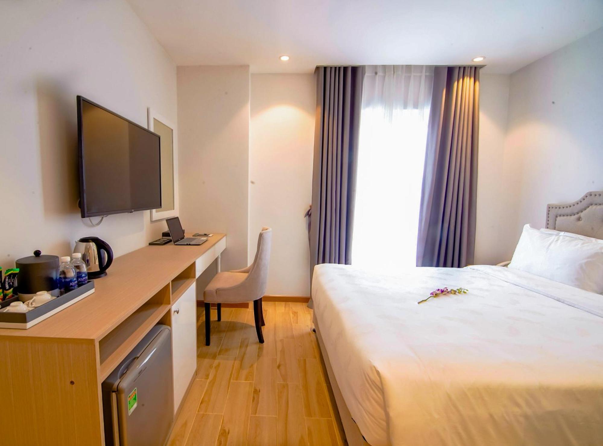 Rhm Luxury And 4*