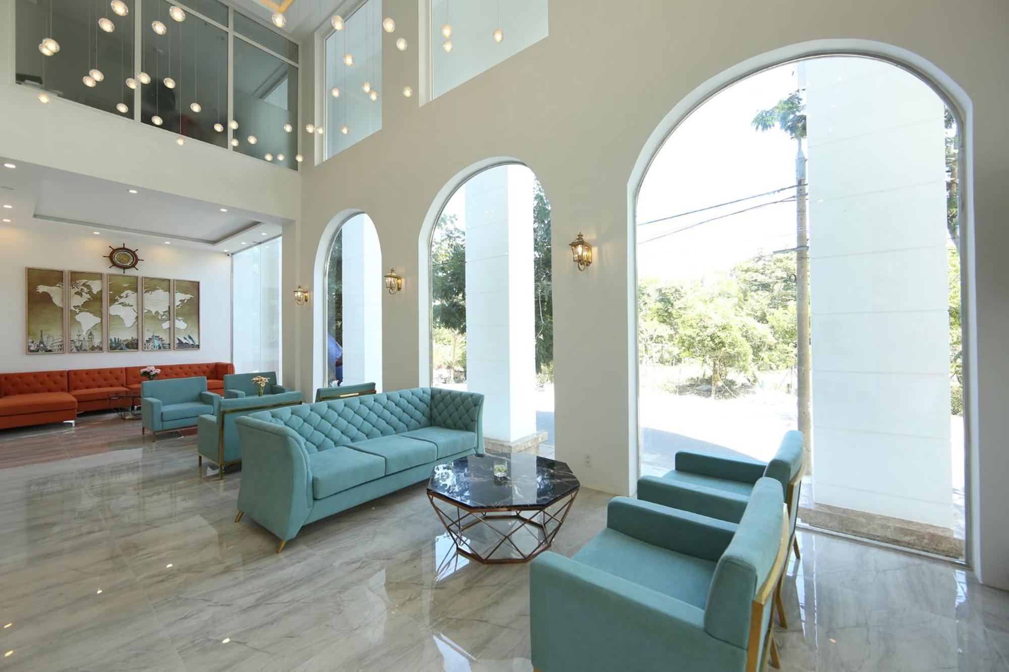 Rhm Luxury And 4*